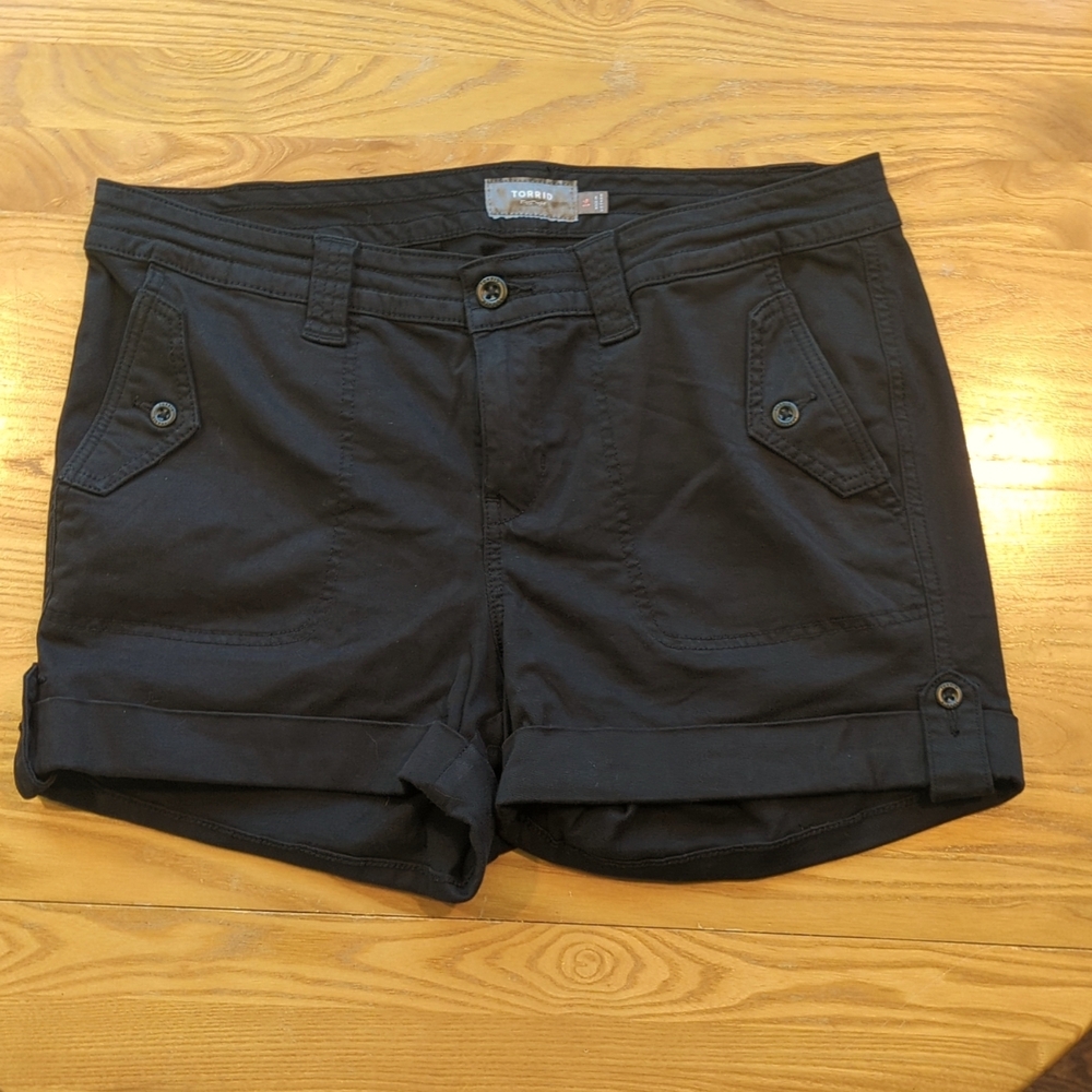 Torrid utility shorts NWOT
